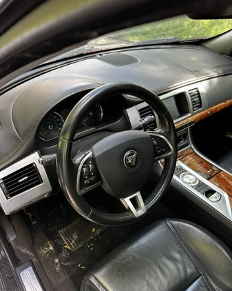 Jaguar XF cena 27900 przebieg: 203000, rok produkcji 2013 z Bytom małe 277